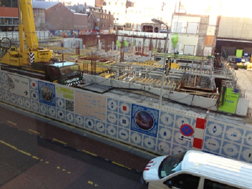 construction outside of the spui Hema in the Hague