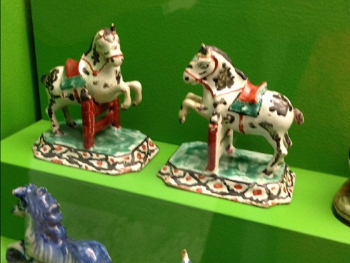 Gemeente Museum horse figurines