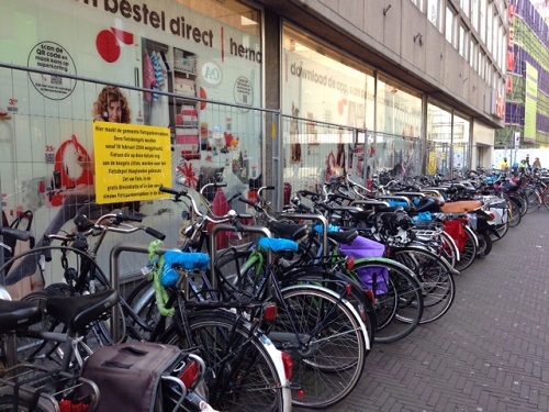 too many bikes in The Hagues