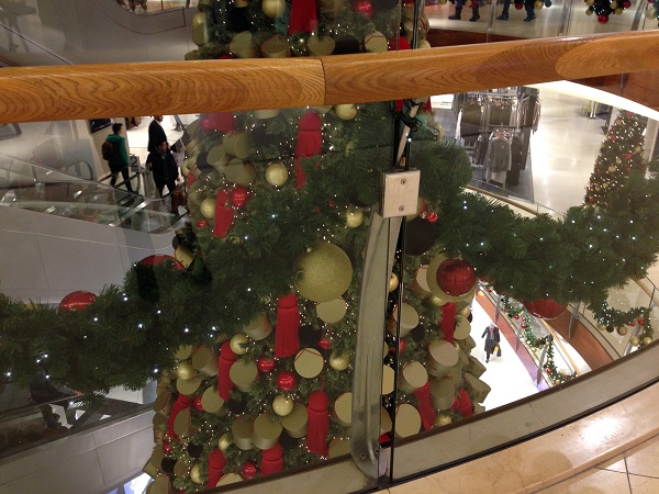 Bijenkorf Christmas tree 2015 (The Hague, 2)