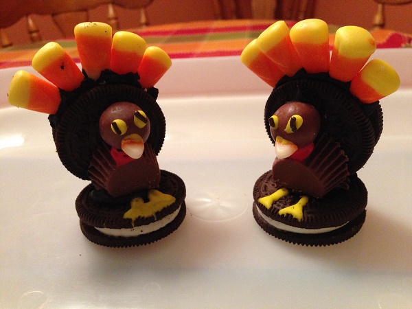 Thanksgiving turkeys made with oreos and candy