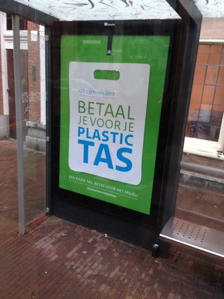 Advertisement in the Netherlands for "no more free plastic bags"