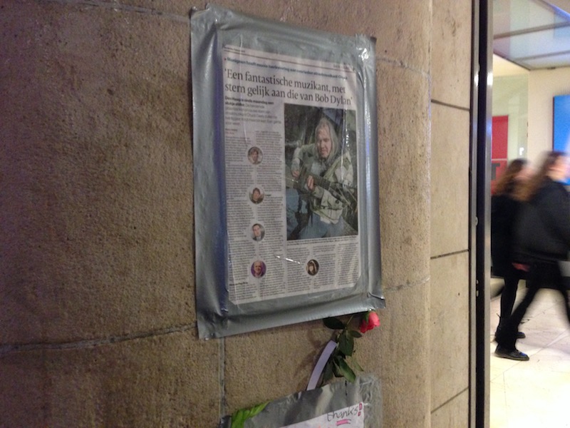 close-up-of-memorial-for-chuck-deely