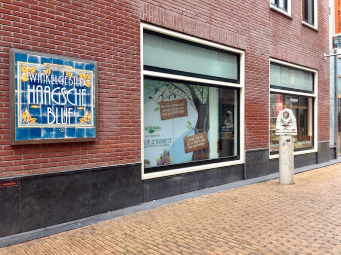 walkway-to-haagse-bluf-from-venestraat-the-hague