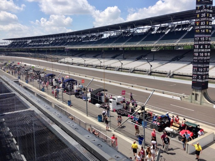 Indy 500 2017 - Overlooking the pits