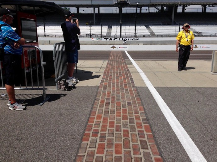 Indy 500 2017 - The bricks