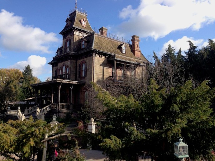 Phantom Manor at Disneyland Paris