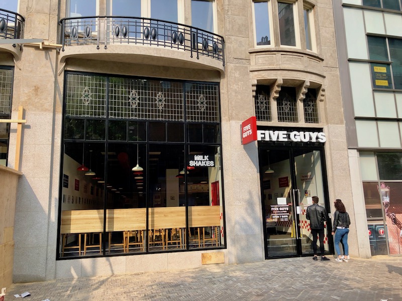 Five Guys location in The Hague